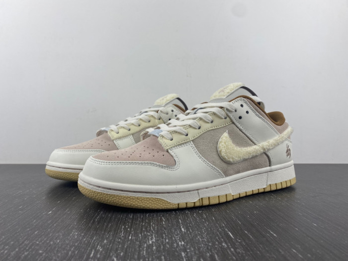Nike Dunk Low "Year of the Rabbit" FD4203-211