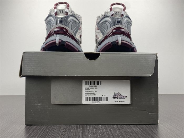 BALCIA RUNNER SNEAKER