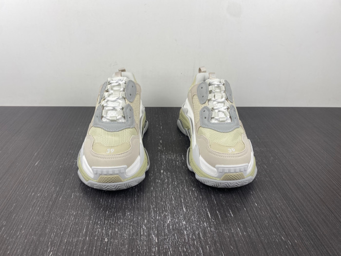 BALCIA TRIPLE S SNEAKER