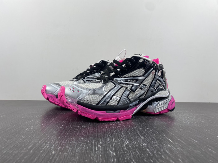 BALCIA RUNNER SNEAKER