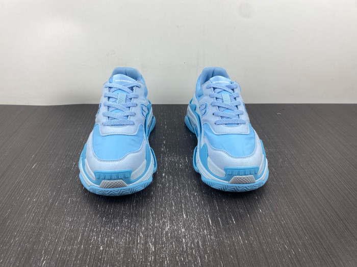 BALCIA TRIPLE S SNEAKER