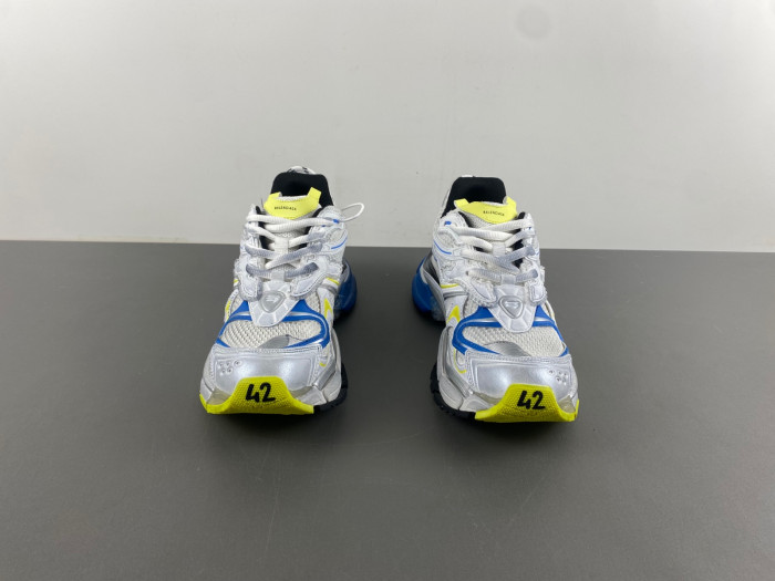 BALCIA RUNNER SNEAKER