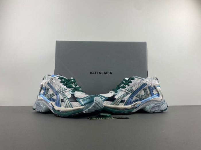 BALCIA RUNNER SNEAKER