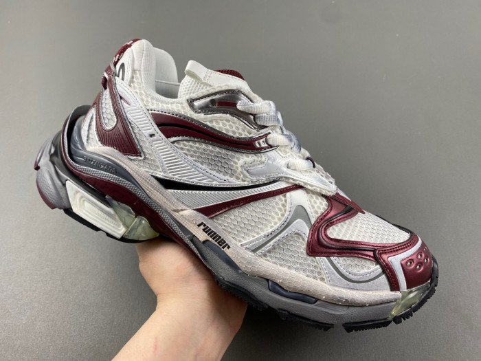 BALCIA RUNNER SNEAKER
