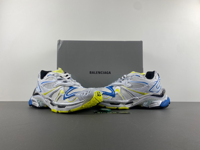 BALCIA RUNNER SNEAKER