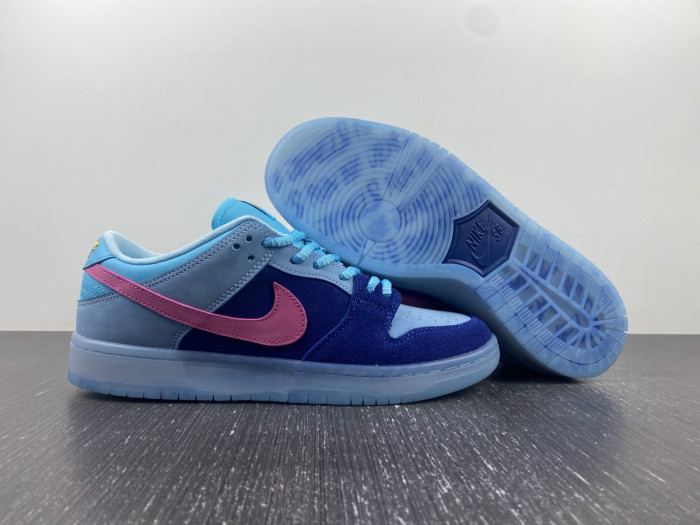 Nike SB Dunk Low Run The Jewels - DO9404-400