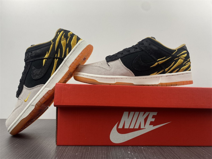 Nike Dunk High Year of the Tiger DQ4978-001