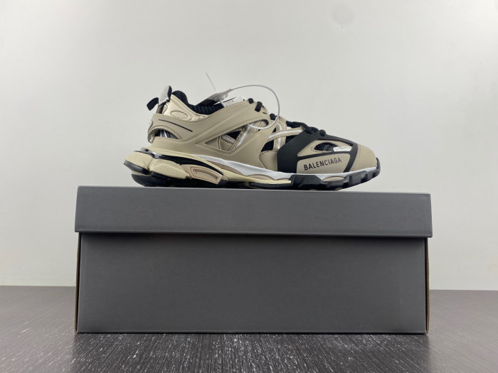 BALCIA Track SNEAKER