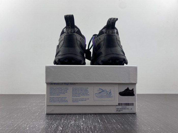 OFW C/O ODSY-1000 SNEAKER