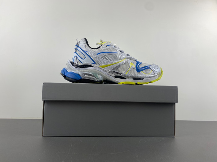 BALCIA RUNNER SNEAKER