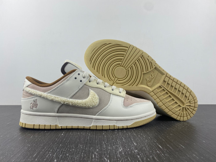 Nike Dunk Low "Year of the Rabbit" FD4203-211