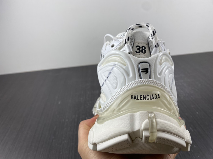 BALCIA RUNNER SNEAKER
