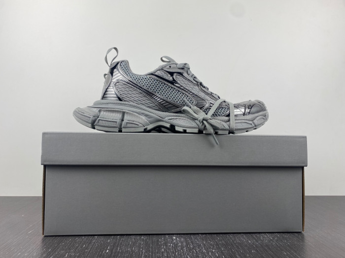 BALCIA 3XL SNEAKER
