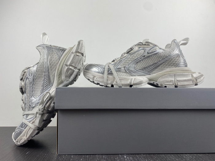 BALCIA 3XL SNEAKER
