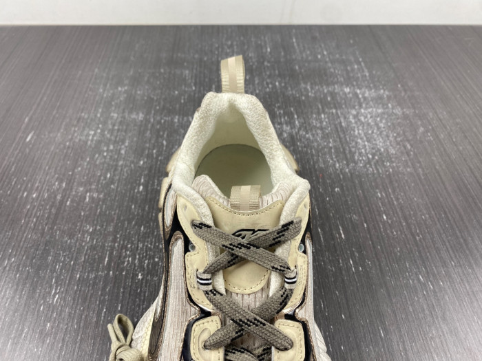 BALCIA 3XL SNEAKER