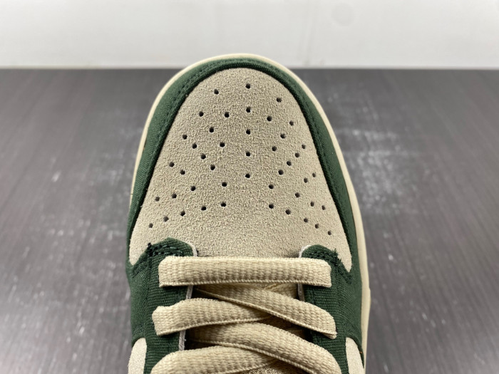 Nike Dunk Low Pro SB 