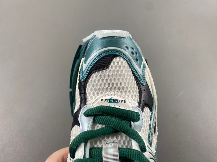 BALCIA RUNNER SNEAKER