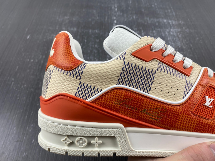 LUSV SNEAKERS