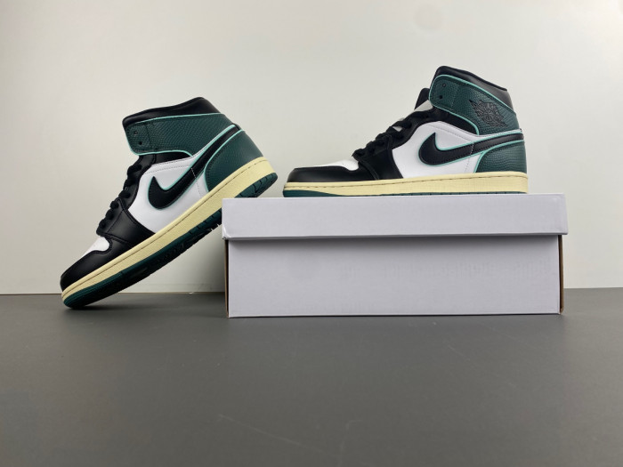 Air Jordan 1 Mid "White/Black/Oxidized Green" FQ7818-100