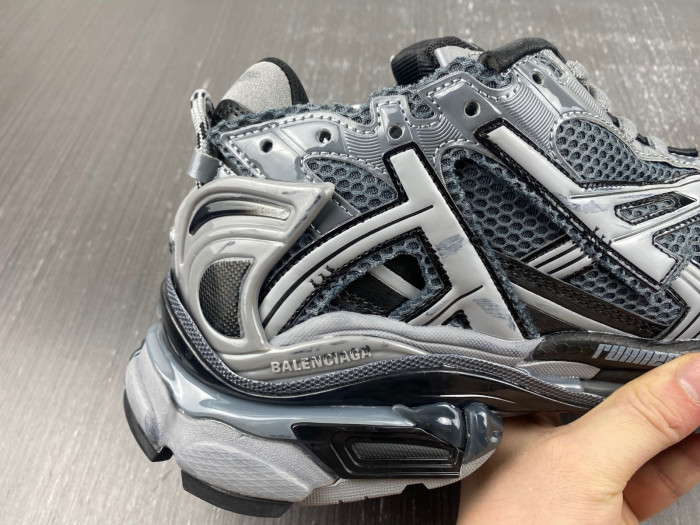 BALCIA RUNNER SNEAKER