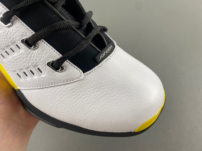 Air Jordan 17 Retro Low SP Lightning FJ0395-100
