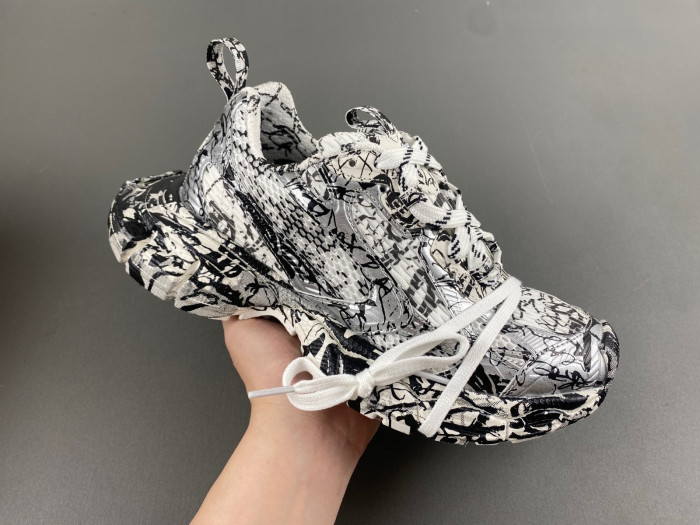 BALCIA 3XL SNEAKER