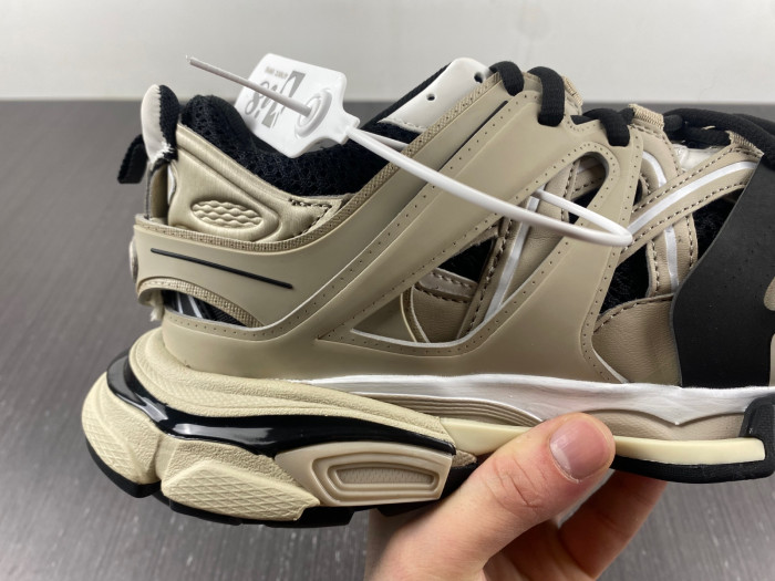 BALCIA Track SNEAKER