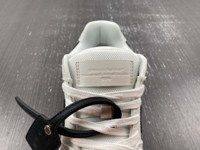 OFW C/O VIRGIL ABLOH Out Of Office OOO Low Tops
