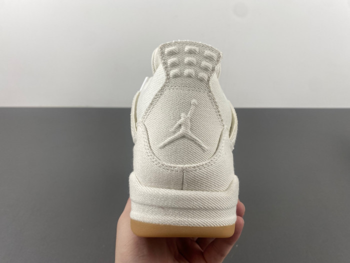 Levi s x Air Jordan 4 Retro White Denim AO2571-100