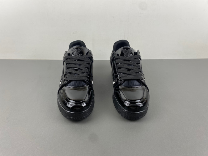 LUSV SNEAKERS
