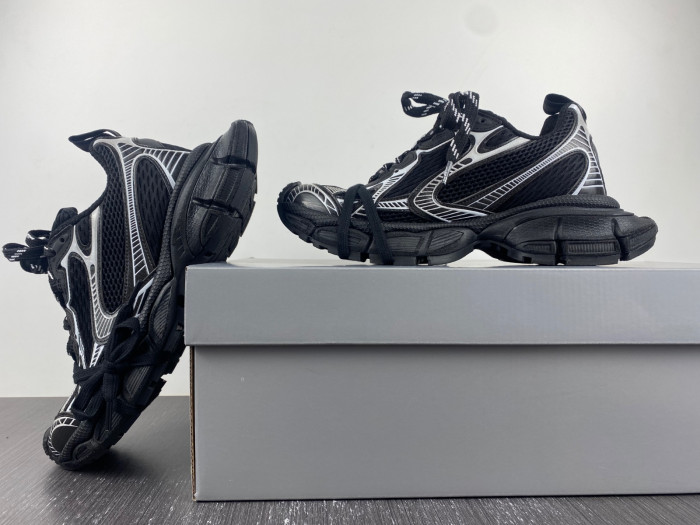 BALCIA 3XL SNEAKER