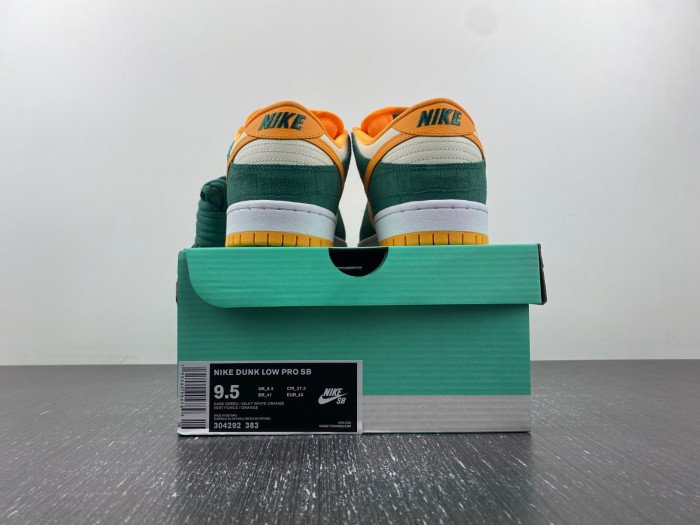 Nike Dunk Low Pro SB 