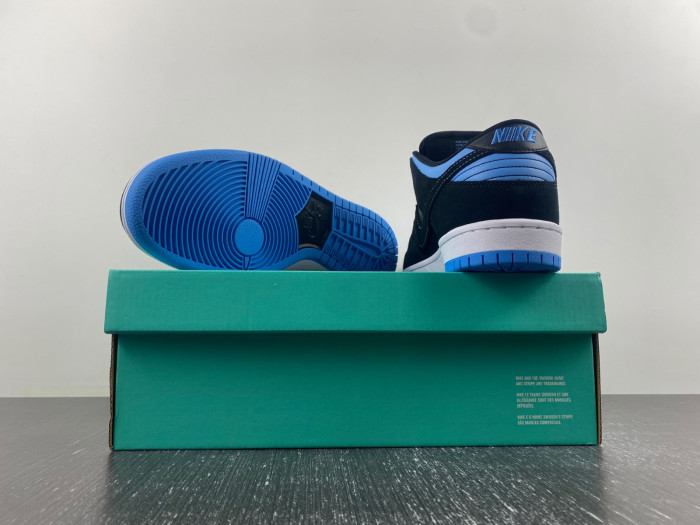 Nike SB Skateboard Dunk Low Pro Black 304292-048