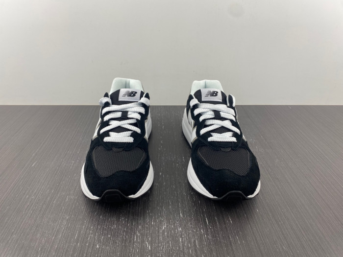 New Balance 57/40 Team Black Men