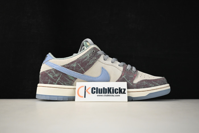 Nike Dunk Low SB 