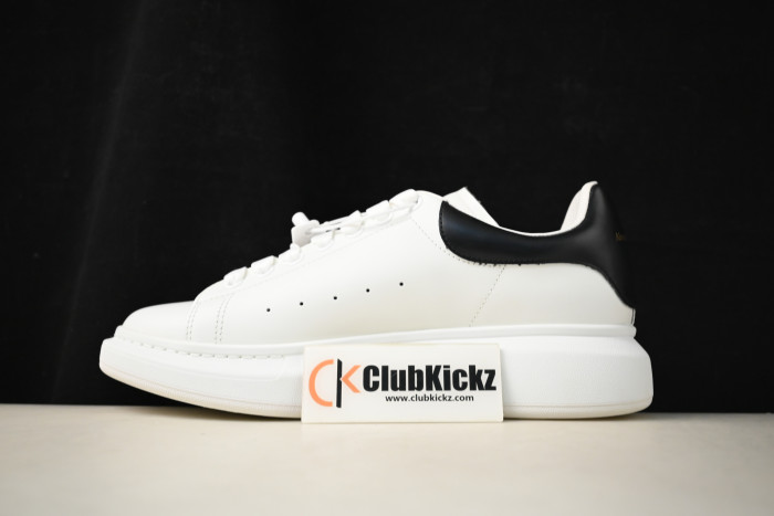 ALEXMQ Sneakers