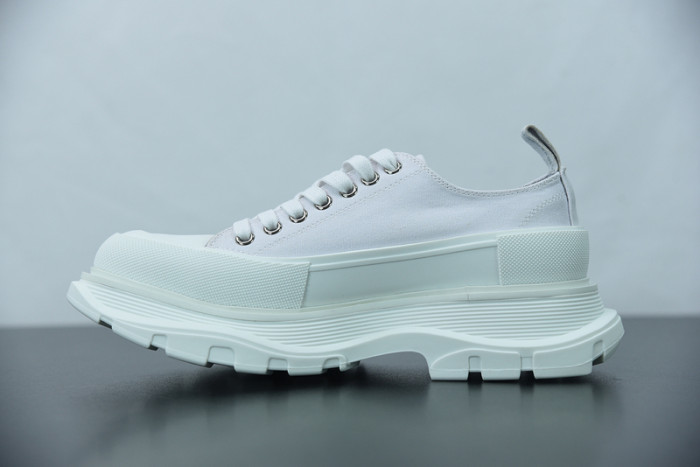 ALEXMQ Sneakers