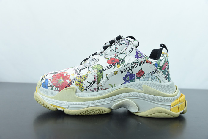 BALCIA SNEAKER