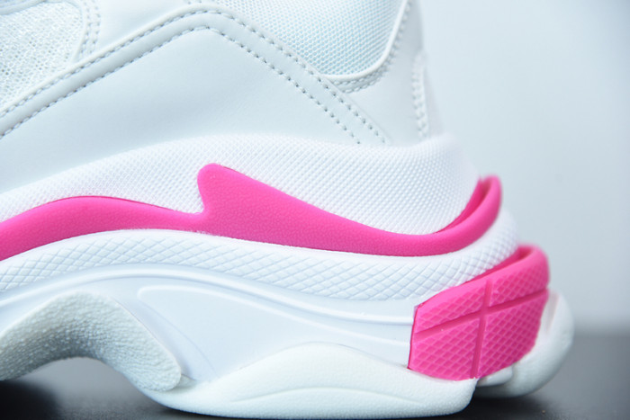 BALCIA Triple S Sneaker