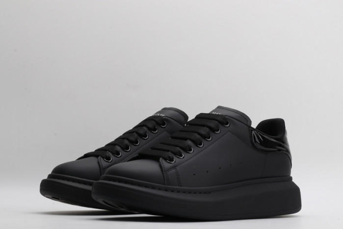 ALEXMQ Sneakers