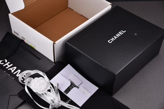CHNL Sneaker
