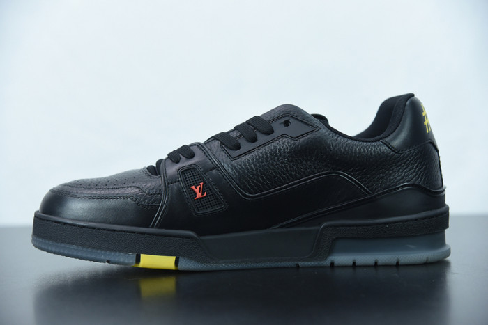 LUSV SNEAKERS