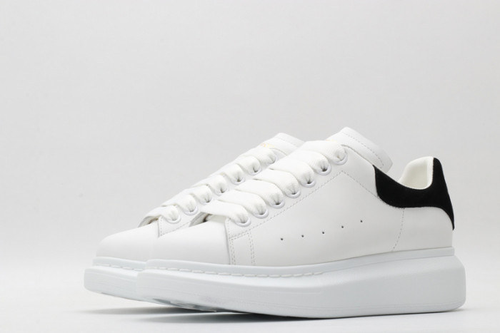 ALEXMQ Sneakers