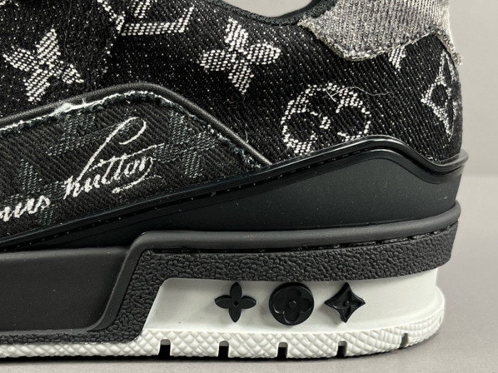 LUSV SNEAKERS
