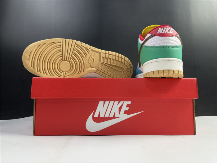Nike Dunk Low “Free 99” CZ2496-100