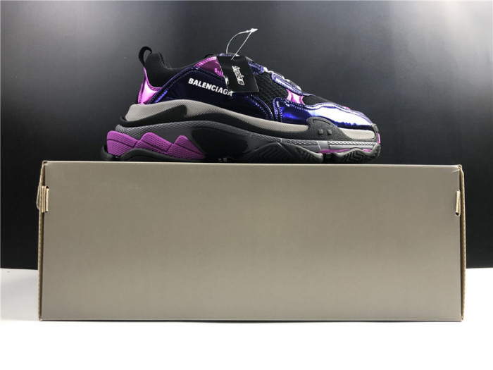 BALCIA Triple S Sneaker