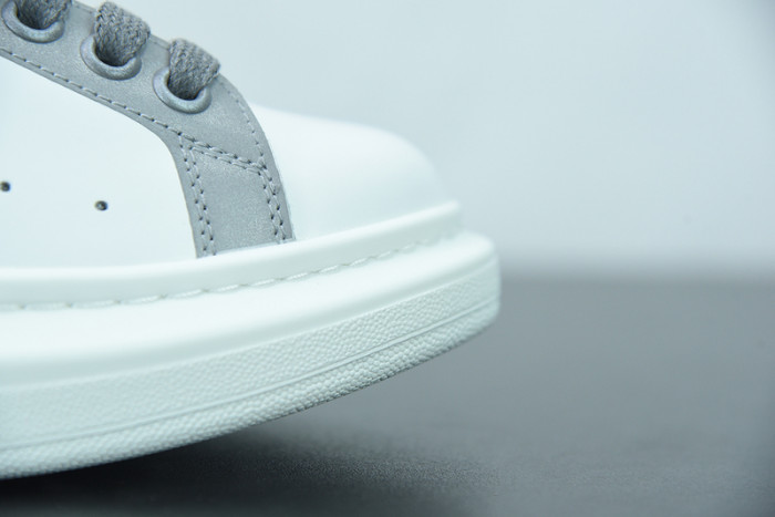 ALEXMQ Sneakers