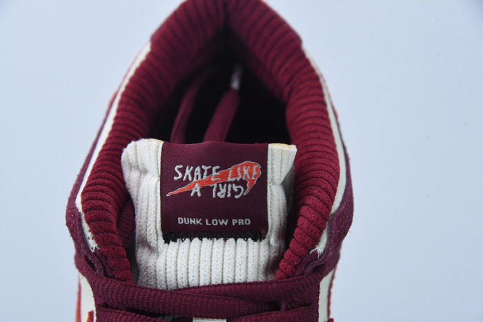 Nike SB Dunk Low Skate Like A Girl DX4589-600