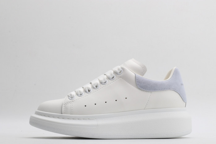 ALEXMQ Sneakers