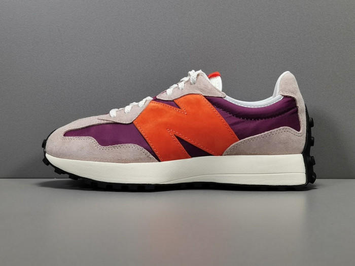 New Balance Size? x 327 